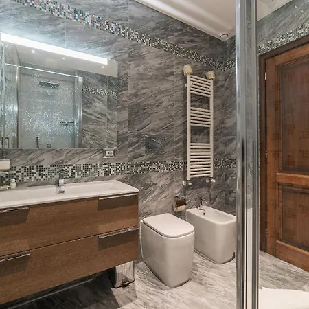 Apartment 900 Emilia/corte