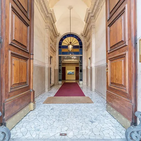 900 Veneto & Pinciana Διαμέρισμα *